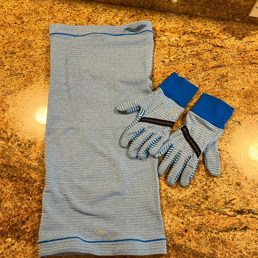 Lululemon neck warmer and gloves. Gloves m/l